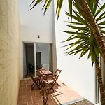 Alojamento de Acomodação e Pequeno-almoço Pe Na Areia -