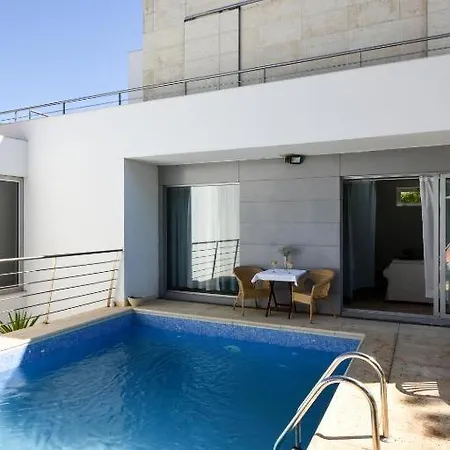 Pé Na Areia -