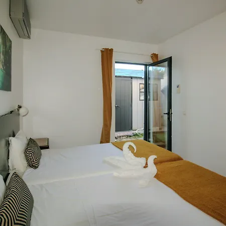Pe Na Areia -